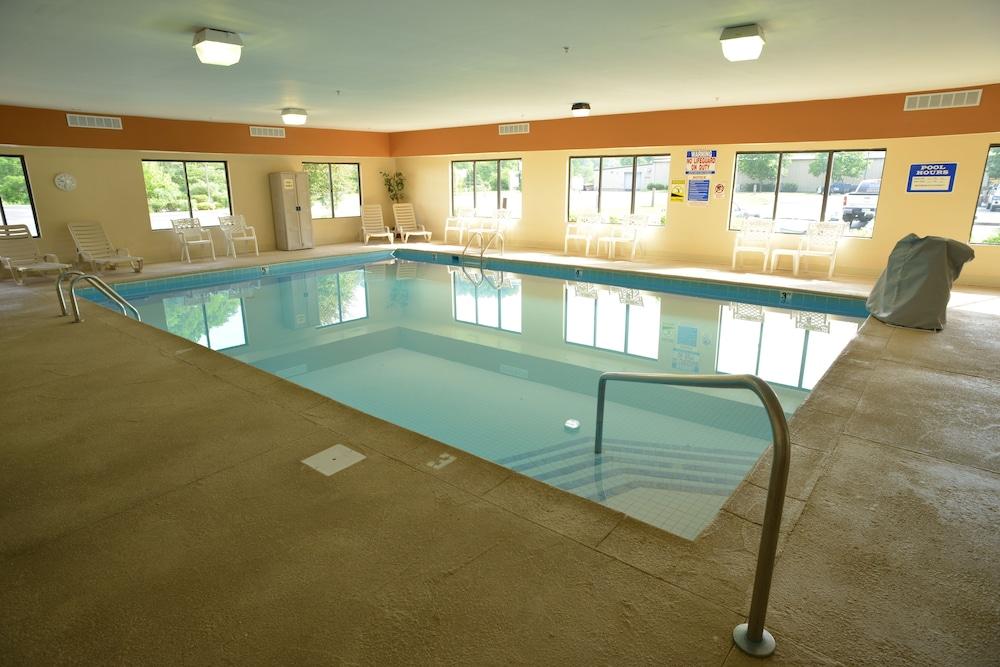 Comfort Suites Prestonsburg West Buitenkant foto