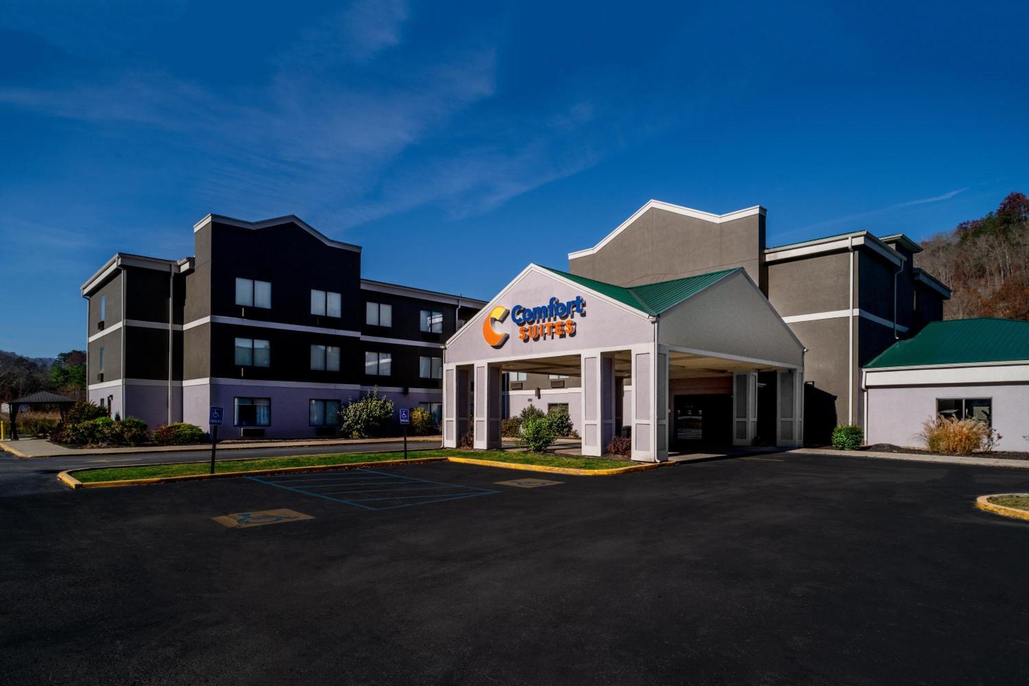 Comfort Suites Prestonsburg West Buitenkant foto