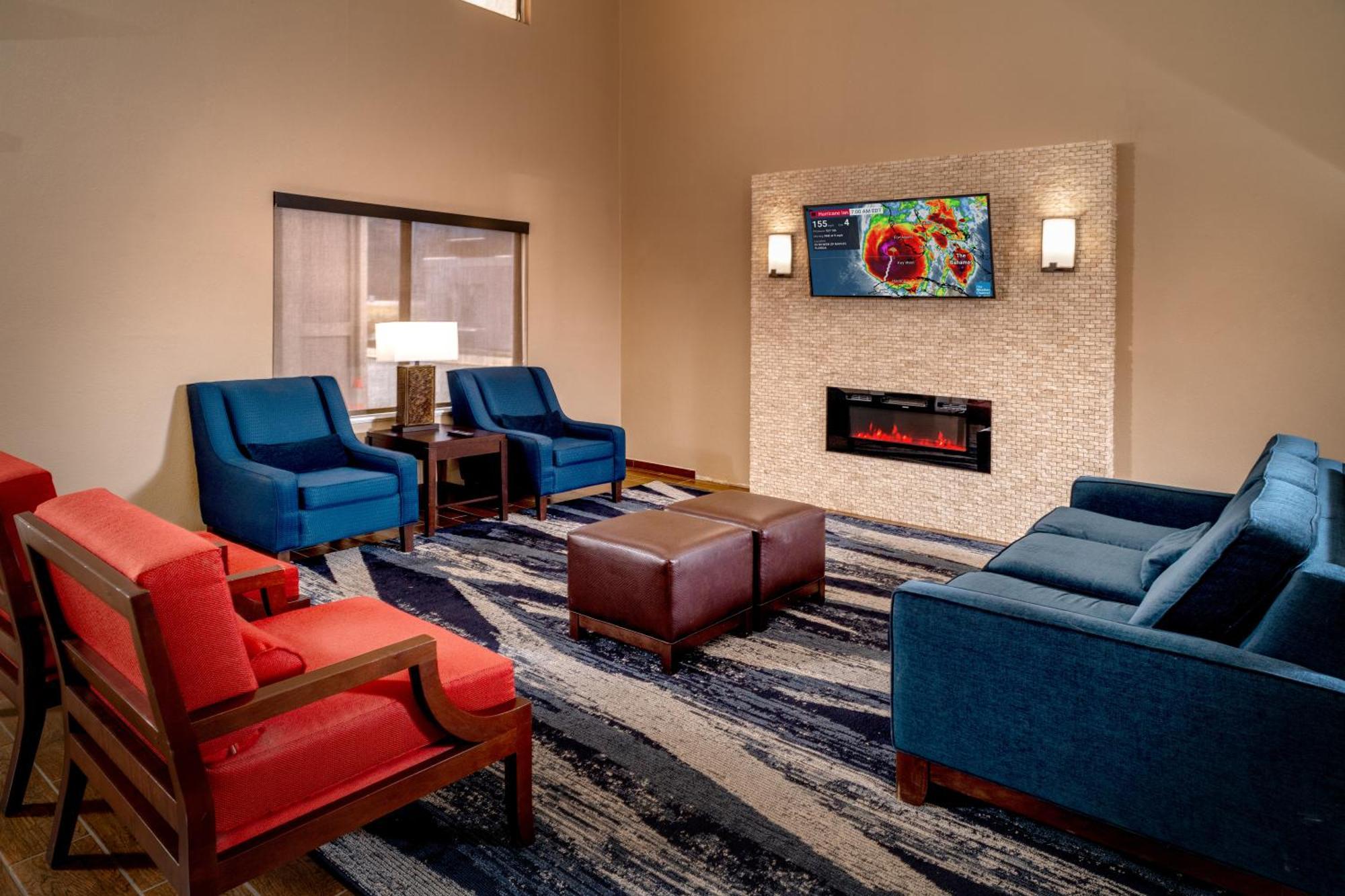 Comfort Suites Prestonsburg West Buitenkant foto